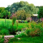 Scheunenloft Usedom-4, Grosszuegige Familienoase, Hunde-freundlich Mit Riesigem Garten * Mellenthin