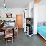 Scheunenloft Usedom-4, Grosszuegige Familienoase, Hunde-freundlich Mit Riesigem Garten *