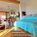 Scheunenloft Usedom-4, Grosszuegige Familienoase, Hunde-freundlich Mit Riesigem Garten