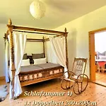 Scheunenloft Usedom-4, Grosszuegige Familienoase, Hunde-freundlich Mit Riesigem Garten Appartement *