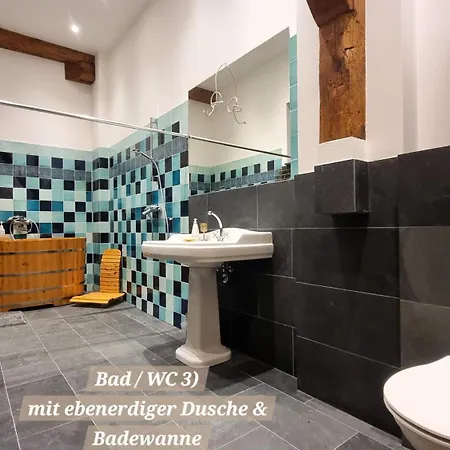 Apartmán Scheunenloft Usedom-4, Grosszuegige Familienoase, Hunde-freundlich Mit Riesigem Garten Mellenthin