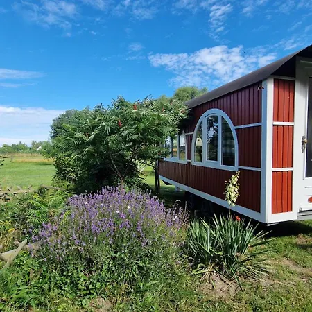 Scheunenloft Usedom-4, Grosszuegige Familienoase, Hunde-freundlich Mit Riesigem Garten * Mellenthin