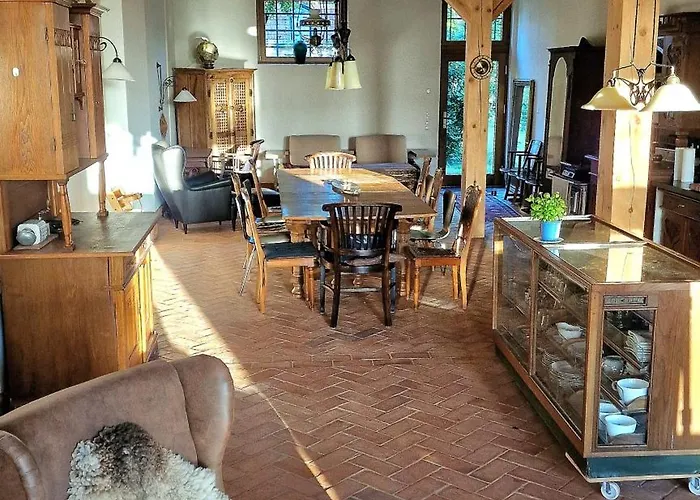 Scheunenloft Usedom-4, Grosszuegige Familienoase, Hunde-freundlich Mit Riesigem Garten